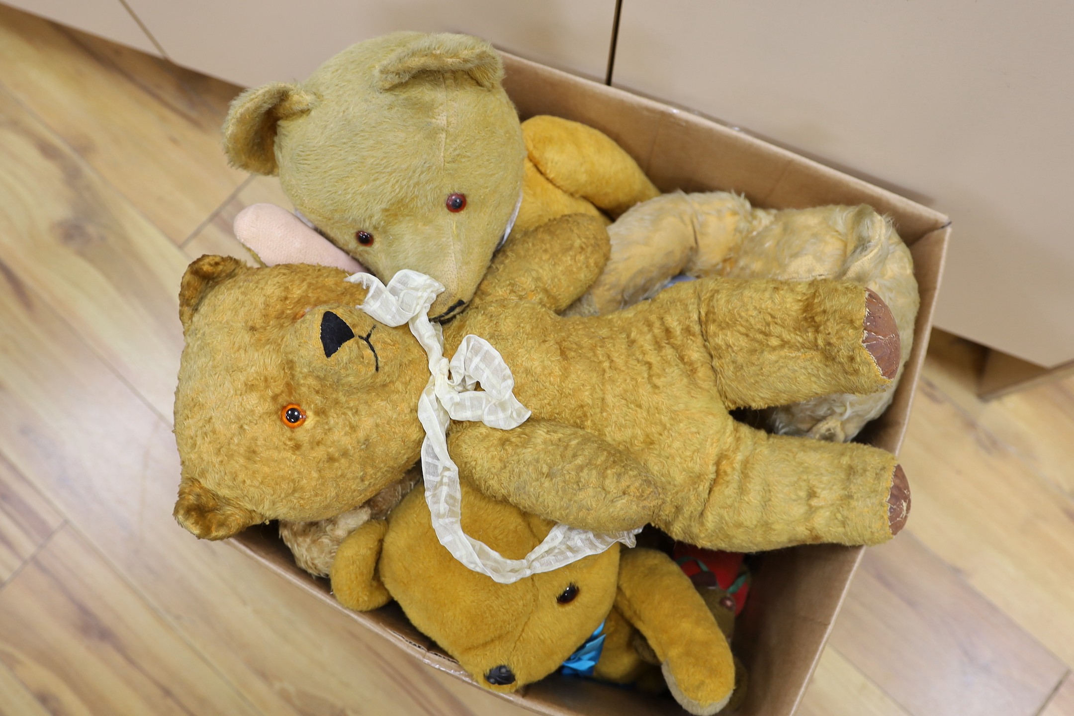 Nine vintage bears, three cotton plus, two mohair